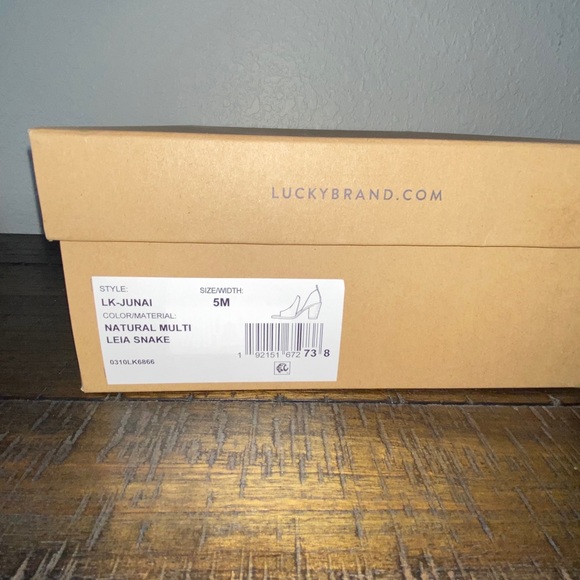 NEW Lucky Brand - Picture 4 of 4